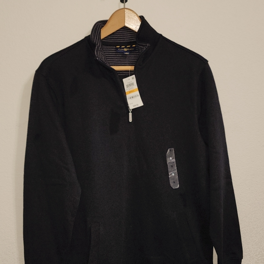 Club Room Deep Black Fleece Sweater in a small